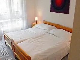 Roger-2 By Interhome